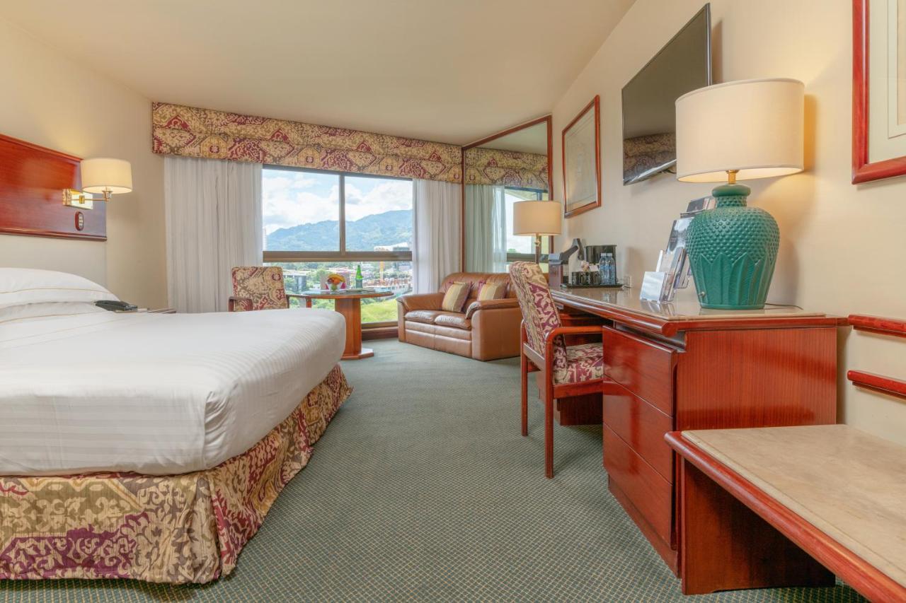 Superior Premium Level Lounge access